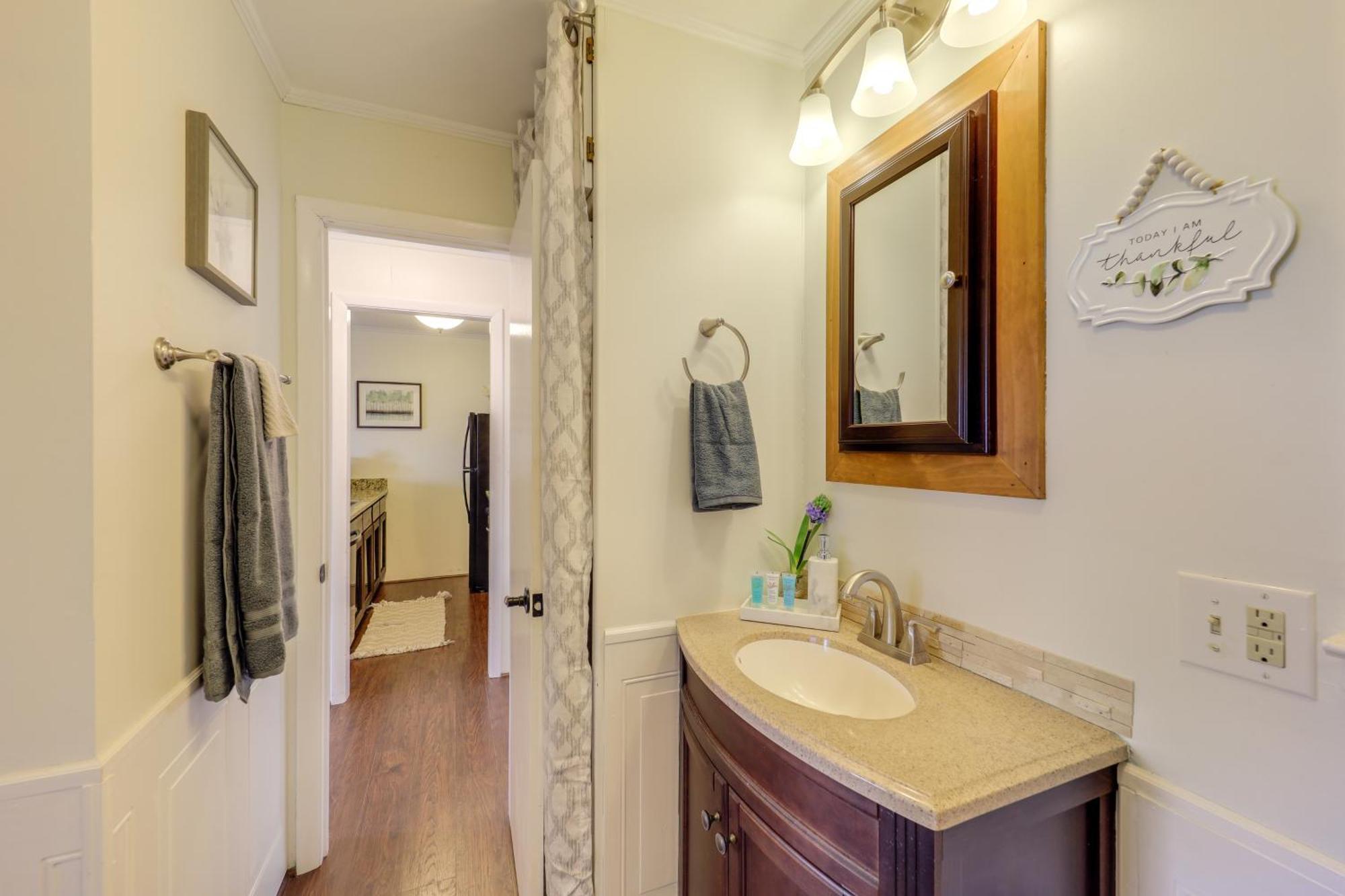 Beech Mountain Studio With Balcony Less Than 1 Mi To Skiing! Екстер'єр фото